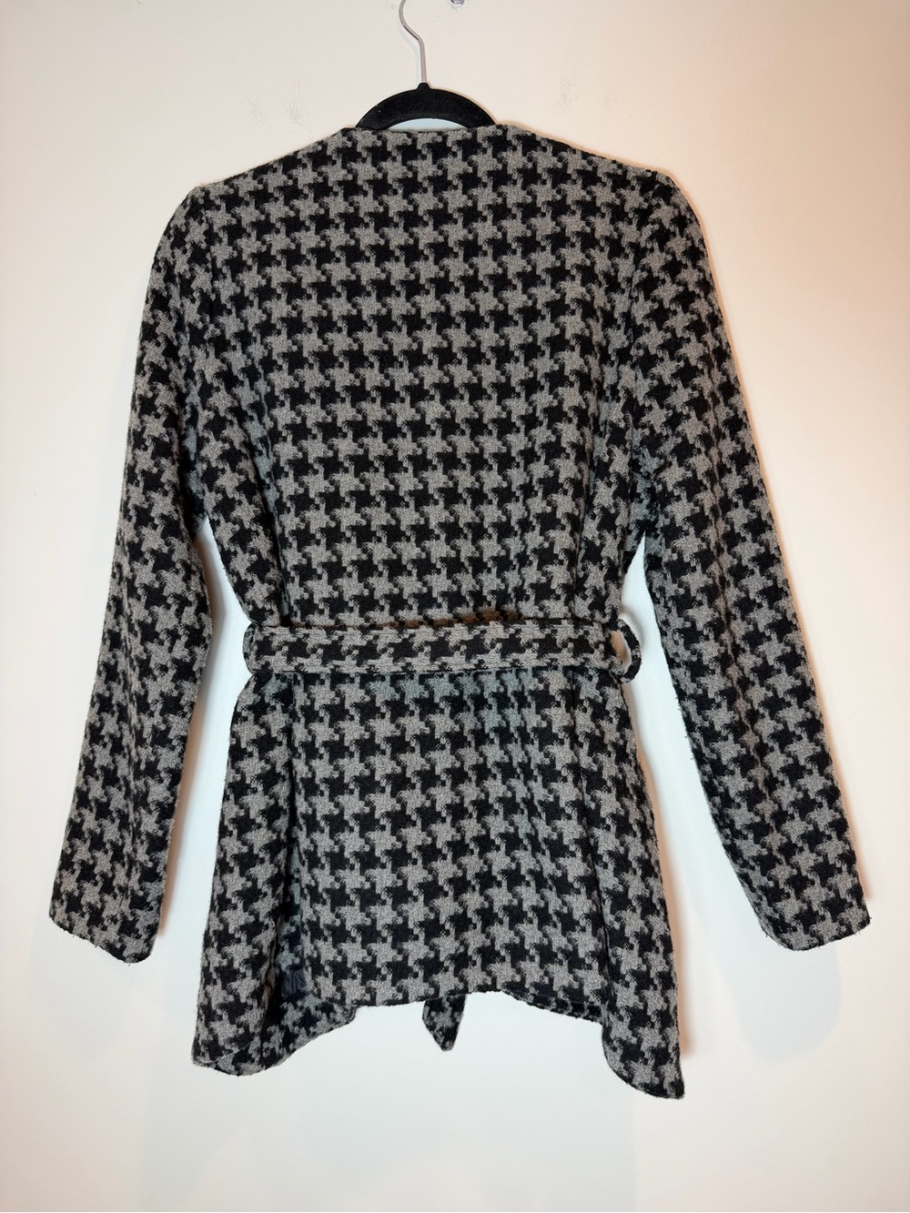 Jack by BB Dakota Gray & Black Houndstooth Asymmetrical Belted Jacket Medium - Picture 5 of 14